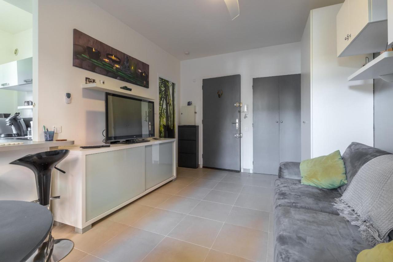 Appartement Cosy At Port Nice